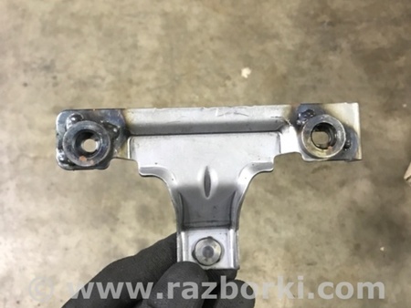 ФОТО Кронштейн кузова для Mazda 3 BM (2013-...) (III) Киев