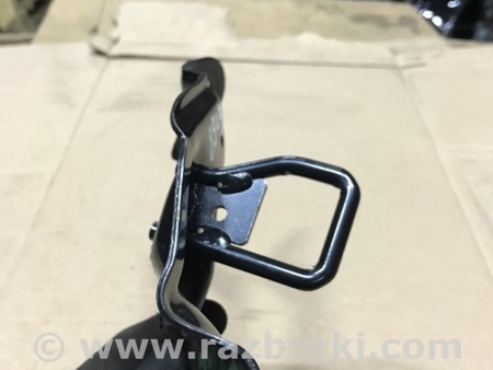 ФОТО Замок спинки сиденья для Mazda 3 BM (2013-...) (III) Киев