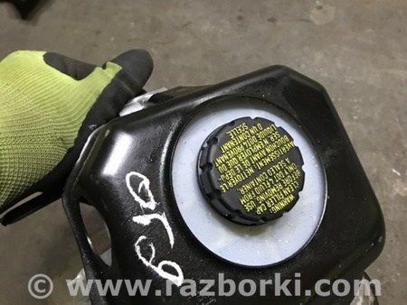 ФОТО Бачок для тормозной жидкости для Audi (Ауди) A4 B8 - 8K2, 8K5 (08.2007-11.2015) Киев