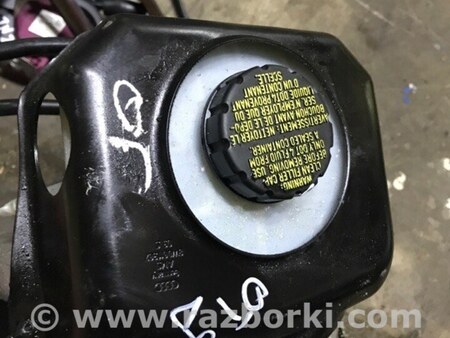 ФОТО Крышка бачка тормозной жидкости для Audi (Ауди) A4 B8 - 8K2, 8K5 (08.2007-11.2015) Киев