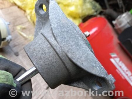 ФОТО Опора стойки для Audi (Ауди) A4 B8 - 8K2, 8K5 (08.2007-11.2015) Киев