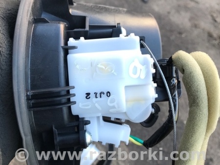 ФОТО Замок лючка бензобака для Mazda 3 BM (2013-...) (III) Киев