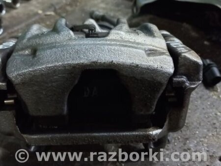 ФОТО Скоба суппорта для Audi (Ауди) A4 B8 - 8K2, 8K5 (08.2007-11.2015) Киев