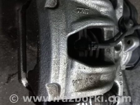 ФОТО Скоба суппорта для Audi (Ауди) A4 B8 - 8K2, 8K5 (08.2007-11.2015) Киев