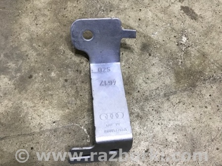 ФОТО Кронштейн для Audi (Ауди) A4 B8 - 8K2, 8K5 (08.2007-11.2015) Киев