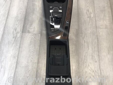 ФОТО Консоль между сидений для Audi (Ауди) A4 B8 - 8K2, 8K5 (08.2007-11.2015) Киев