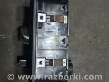 ФОТО Кнопка для Audi (Ауди) A3 8V1, 8VA, 8V7, 8VS (03.2012-...) Киев