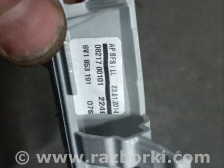 ФОТО Накладка торпедо для Audi (Ауди) A3 8V1, 8VA, 8V7, 8VS (03.2012-...) Киев