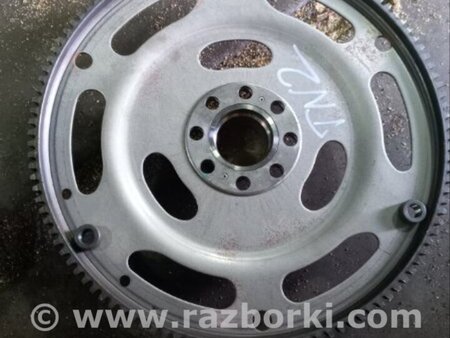 ФОТО Маховик двигателя для Audi (Ауди) A4 B8 - 8K2, 8K5 (08.2007-11.2015) Киев