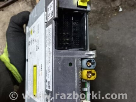 ФОТО CD-Чейнджер для Audi (Ауди) A3 8V1, 8VA, 8V7, 8VS (03.2012-...) Киев
