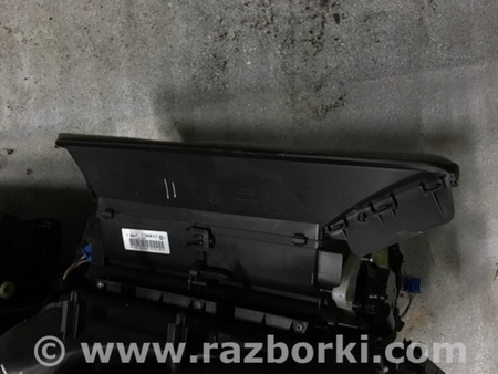 ФОТО Воздуховод печки для Audi (Ауди) A3 8V1, 8VA, 8V7, 8VS (03.2012-...) Киев