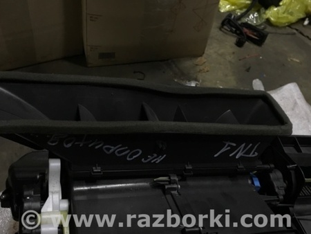 ФОТО Воздуховод печки для Audi (Ауди) A3 8V1, 8VA, 8V7, 8VS (03.2012-...) Киев
