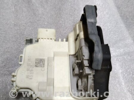ФОТО Замок боковой двери для Audi (Ауди) A4 B8 - 8K2, 8K5 (08.2007-11.2015) Киев