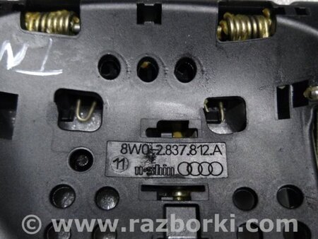 ФОТО Кронштейн ручки двери для Audi (Ауди) A4 B8 - 8K2, 8K5 (08.2007-11.2015) Киев