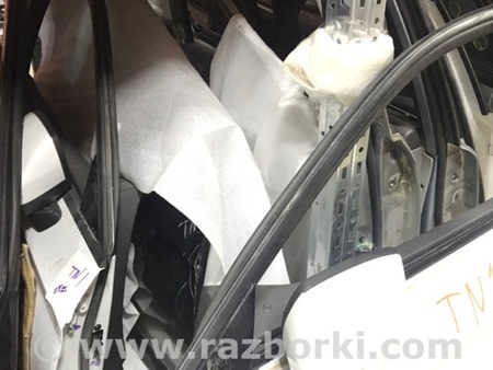 ФОТО Направляющая стекла двери для Audi (Ауди) A3 8V1, 8VA, 8V7, 8VS (03.2012-...) Киев