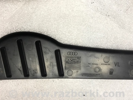 ФОТО Вкладыш двери для Audi (Ауди) A3 8V1, 8VA, 8V7, 8VS (03.2012-...) Киев