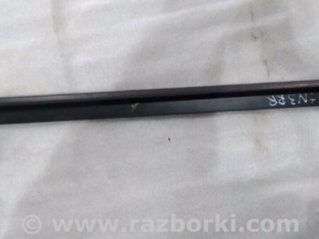 ФОТО Молдинг стекла для Audi (Ауди) A3 8V1, 8VA, 8V7, 8VS (03.2012-...) Киев