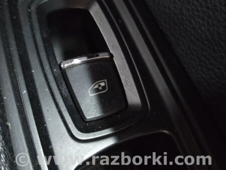 ФОТО Кнопка стеклоподъемника для Porsche Macan Киев
