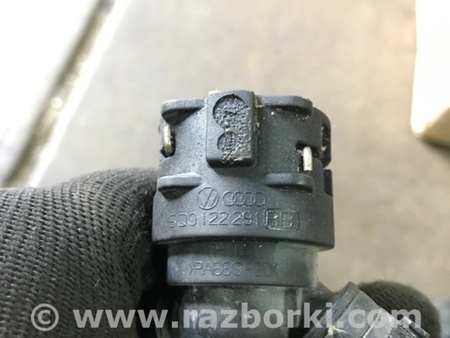 ФОТО Фланец системы охлаждения для Audi (Ауди) A3 8V1, 8VA, 8V7, 8VS (03.2012-...) Киев