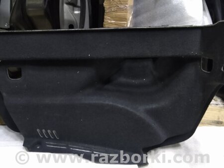 ФОТО Обшивка багажника для Audi (Ауди) A3 8V1, 8VA, 8V7, 8VS (03.2012-...) Киев