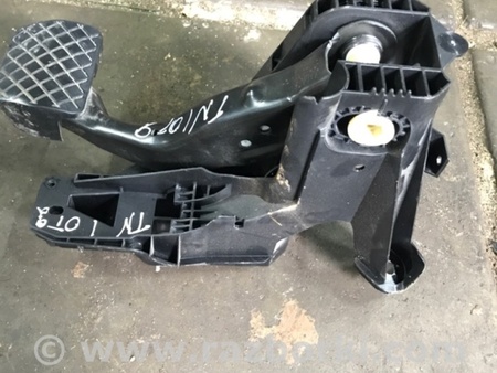 ФОТО Кронштейн для Audi (Ауди) A3 8V1, 8VA, 8V7, 8VS (03.2012-...) Киев