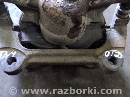 ФОТО Скоба суппорта для Audi (Ауди) A3 8V1, 8VA, 8V7, 8VS (03.2012-...) Киев