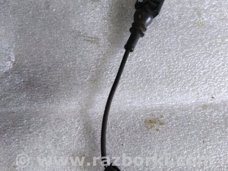 ФОТО Датчик износа тормозных колодок для Audi (Ауди) A3 8V1, 8VA, 8V7, 8VS (03.2012-...) Киев