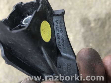 ФОТО Кронштейн для Audi (Ауди) A4 B8 - 8K2, 8K5 (08.2007-11.2015) Киев