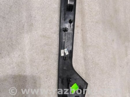 ФОТО Накладка на карту двери для Audi (Ауди) A4 B8 - 8K2, 8K5 (08.2007-11.2015) Киев