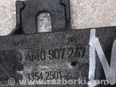 ФОТО Усилитель антенны для Audi (Ауди) A4 B8 - 8K2, 8K5 (08.2007-11.2015) Киев