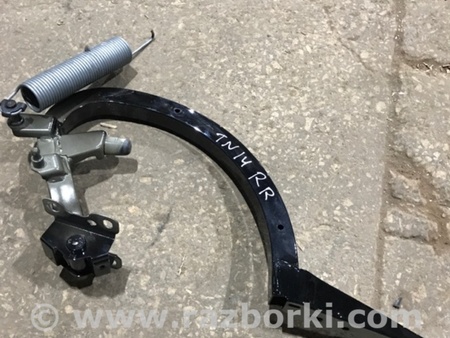 ФОТО Петля крышки багажника для Audi (Ауди) A4 B8 - 8K2, 8K5 (08.2007-11.2015) Киев