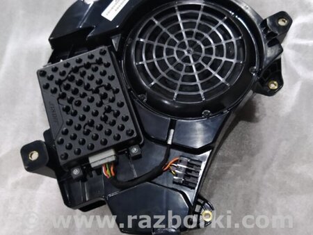 ФОТО Сабвуфер для Porsche Cayenne Type 958 (10-18) Киев