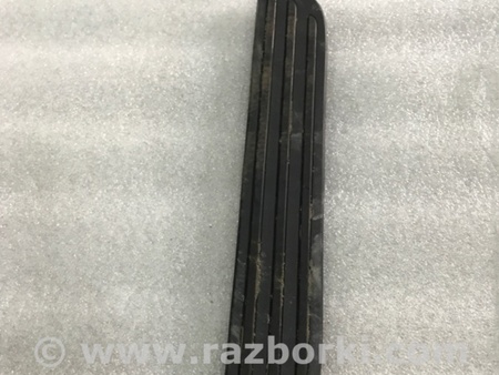ФОТО Накладка на порог салона для Porsche Cayenne Type 958 (10-18) Киев