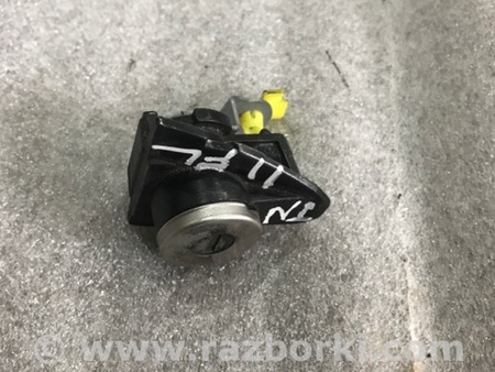 ФОТО Личинка замка двери для Infiniti QX50 Киев