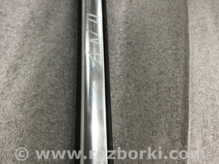 ФОТО Молдинг двери для Infiniti QX50 Киев