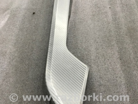 ФОТО Пластик для Audi (Ауди) A4 B8 - 8K2, 8K5 (08.2007-11.2015) Киев