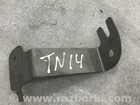 ФОТО Кронштейн для Audi (Ауди) A4 B8 - 8K2, 8K5 (08.2007-11.2015) Киев