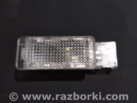 ФОТО Плафон подсветки салона для Porsche Cayenne Type 958 (10-18) Киев