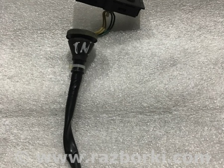 ФОТО Кнопка открывания багажника для Infiniti QX50 Киев