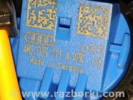 ФОТО Плафон подсветки салона для Audi (Ауди) A4 B8 - 8K2, 8K5 (08.2007-11.2015) Киев