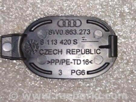 ФОТО Накладка центральной консоли для Audi (Ауди) A4 B8 - 8K2, 8K5 (08.2007-11.2015) Киев