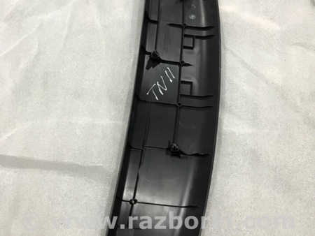 ФОТО Обшивка крышки багажника для Infiniti QX50 Киев