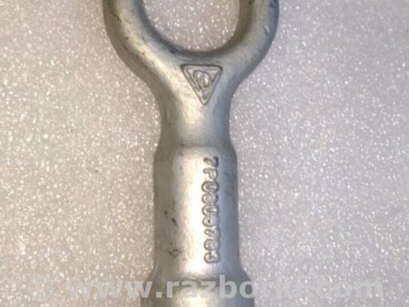 ФОТО Крюк буксировочный для Porsche Cayenne Type 958 (10-18) Киев