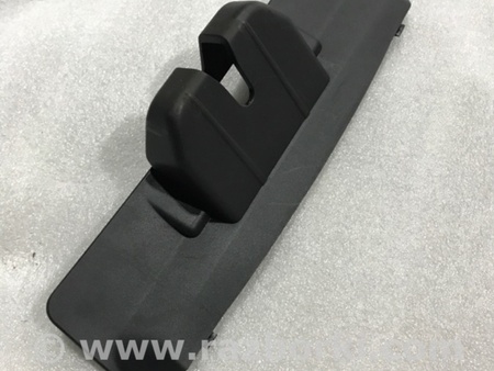 ФОТО Накладка замка багажника для Porsche Cayenne Type 958 (10-18) Киев