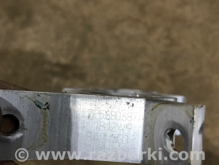 ФОТО Кронштейн для Porsche Cayenne Type 958 (10-18) Киев