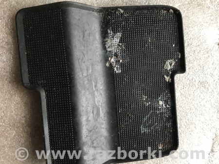 ФОТО Вкладыш подстаканника для Porsche Cayenne Type 958 (10-18) Киев