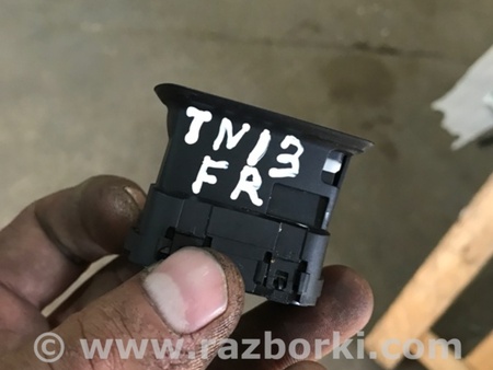 ФОТО Кнопка для Porsche Cayenne Type 958 (10-18) Киев