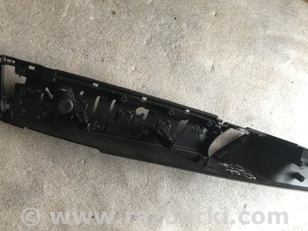 ФОТО Кронштейн для Porsche Cayenne Type 958 (10-18) Киев