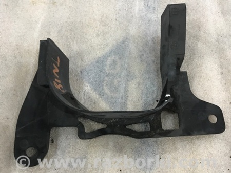 ФОТО Кронштейн для Audi (Ауди) A4 B8 - 8K2, 8K5 (08.2007-11.2015) Киев
