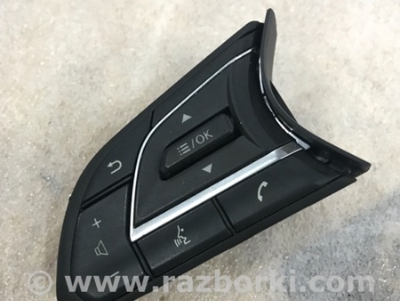 ФОТО Кнопки на руль для Infiniti QX50 Киев